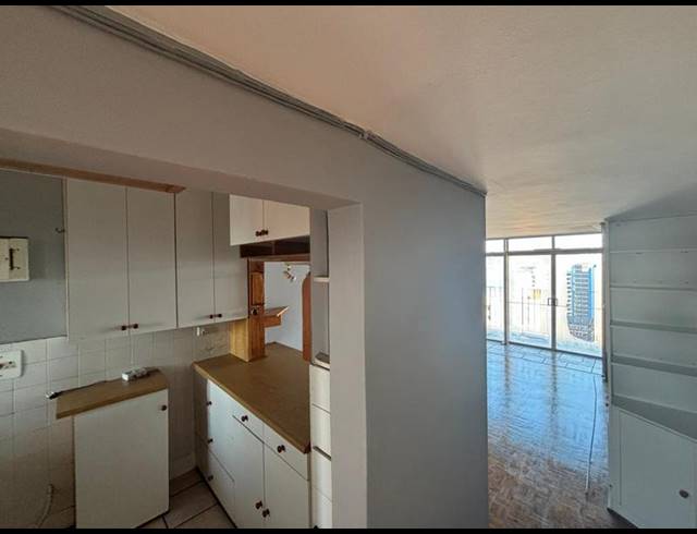 1 BEDROOM APARTMENT FOR SALE IN DURBAN CBD